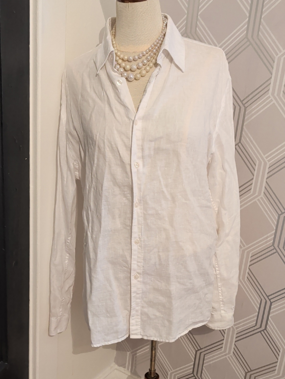 le chateau White Linen Button-Down Shirt for Men